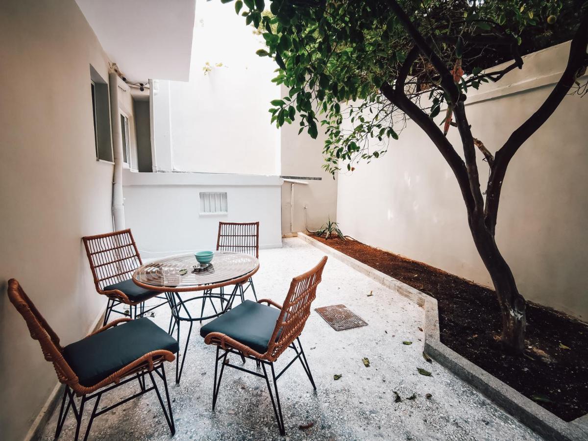 Explore Greece From Apartment With Private Garden Chalkís Kültér fotó